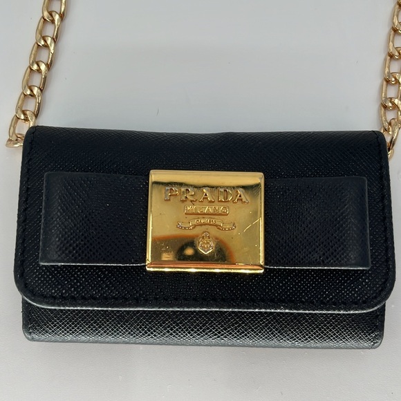 Prada Black Saffiano Bow Ribbon Key Case on Chain - Picture 3 of 12